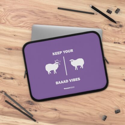 KEEP YOUR BAAAD VIBES Laptop Sleeve - Image 5